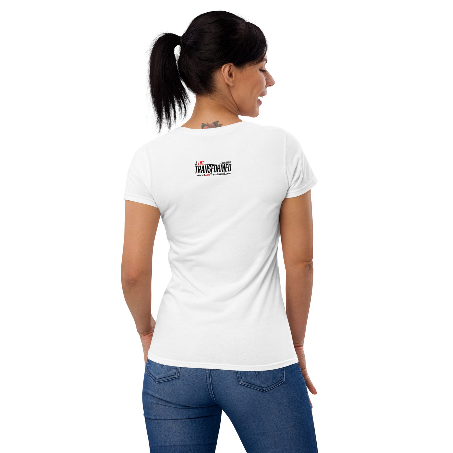 T-shirt - "#FreePeople #FreePeople" - Woman's Cut Tee